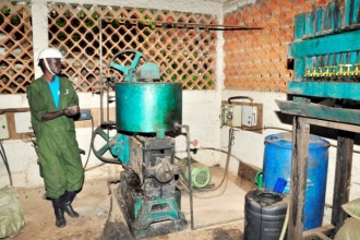 Oil  extraction and filtration